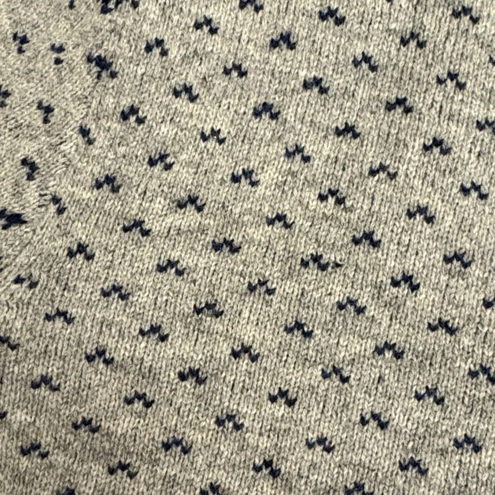 J. Crew Men's Gray and Navy Crewneck Sweater 100% Lambs Wool - Picture 4 of 8